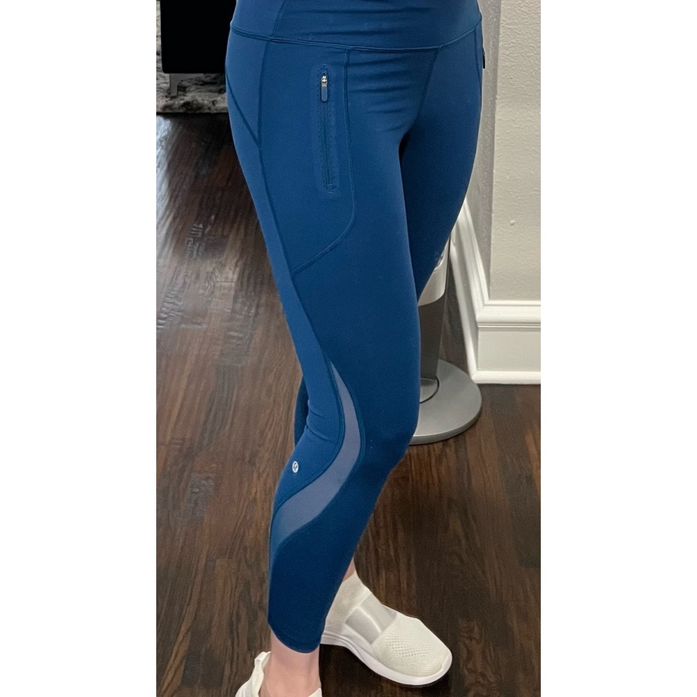 SOLD - Lululemon leggings, women’s size 10 - Blue - Excellent condition! Cute!!!